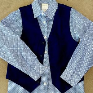 Boys suit brand new size 7